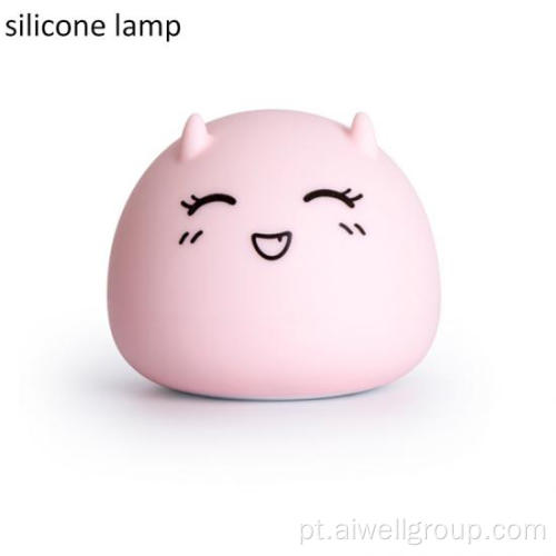 LED LED CRIANÇAS USB Lâmpada noturna de silicone de desenho animado